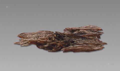 硝煙の中のひとすじの暖かい香り：香道が戦争の影の下で心の解薬になるとき